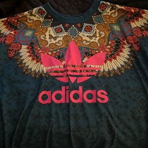 Adidas sweatshirt
